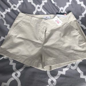 NWT Vineyard Vines shorts, khaki